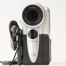 Load image into Gallery viewer, Sony HANDYCAM DCR-PC101