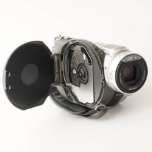 Load image into Gallery viewer, Sony HANDYCAM DCR-DVD505