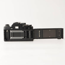 Load image into Gallery viewer, Contax RTS 5周年記念限定モデル 1981 オーストリッチ