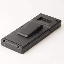 Load image into Gallery viewer, Polaroid 690 SLR Instant Film Camera