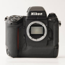 画像をギャラリービューアに読み込む, ニコン Nikon F5 ボディ 35mm 一眼レフ フィルムカメラ