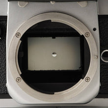 画像をギャラリービューアに読み込む, ニコン Nikon F2 フォトミック シルバー 35mm 一眼レフフィルムカメラ