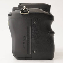 Load image into Gallery viewer, Sony α700 / Minolta AF 24-50mm f/4