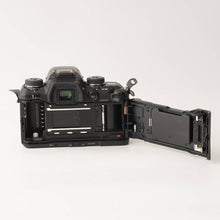 画像をギャラリービューアに読み込む, ミノルタ Minolta α-7 alpha-7 ボディ 35mm 一眼レフフィルムカメラ