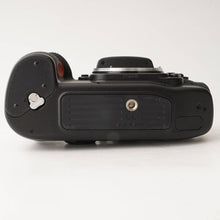 画像をギャラリービューアに読み込む, ニコン Nikon F100 ボディ 一眼レフ フィルムカメラ