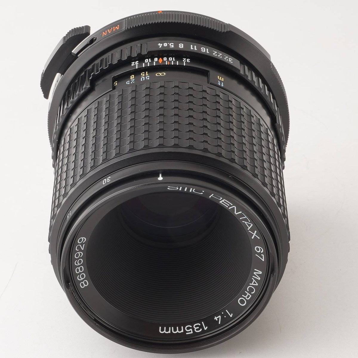smcPENTAX67レンズ(マクロ135mm,F4) smc PENTAX 67 マクロ 135mm F4 - 67の定番マクロながら、値段が