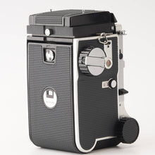 画像をギャラリービューアに読み込む, マミヤ Mamiya C220 PROFESSIONAL / MAMIYA SEKOR 80mm F3.7 ブルードット