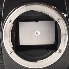 Load image into Gallery viewer, Nikon F3 HP / Data Back MF-14 / Motor Drive MD-4 / Tripod Adapter AH-2