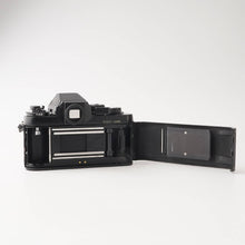 画像をギャラリービューアに読み込む, ニコン Nikon F3 アイレベル 35mm 一眼レフフィルムカメラ