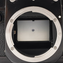 Load image into Gallery viewer, Nikon F2 Photomic Black 35mm SLR Film Camera