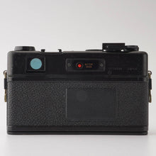 画像をギャラリービューアに読み込む, ヤシカ Yashica Electro 35 GT ブラック / COLOR-YASHINON DX 45mm F1.7