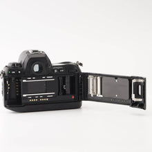 Load image into Gallery viewer, Nikon F100