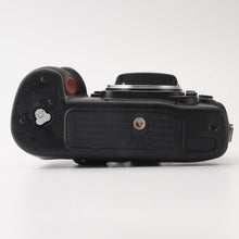 Load image into Gallery viewer, Nikon F100