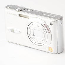 画像をギャラリービューアに読み込む, パナソニック Panasonic LUMIX DMC-FX8 / LEICA DC VARIO ELMARIT 5.8-17.4mm f/2.8-5.0 ASPH