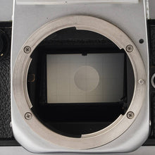 Load image into Gallery viewer, Nikon F2 Eye Level