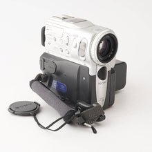 Load image into Gallery viewer, Sony Digital Handycam DCR-PC101 / DCR-TRV10 (10098)