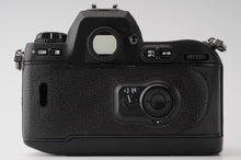 画像をギャラリービューアに読み込む, ニコン Nikon F100 一眼レフフィルムカメラ