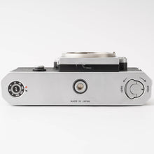 画像をギャラリービューアに読み込む, ニコン Nikon F アイレベル 35mm 一眼レフフィルムカメラ