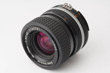画像をギャラリービューアに読み込む, ニコン Nikon F2 フォトミック S / Nikon Ai-s Zoom-Nikkor 35-70mm F3.3-4.5