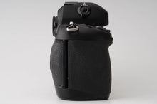 画像をギャラリービューアに読み込む, ニコン Nikon F100 一眼レフフィルムカメラ