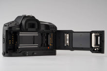 画像をギャラリービューアに読み込む, キヤノン Canon EOS-1 一眼レフフィルムカメラ