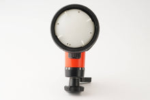 Load image into Gallery viewer, Nikon SPEEDLIGHT SB-105 Underwater Strobe for NIKONOS