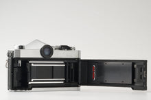 画像をギャラリービューアに読み込む, コニカ Konica Autoreflex T3 / Konica Hexanon AR 50mm F1.7
