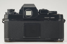 画像をギャラリービューアに読み込む, ニコン Nikon F3 アイレベル 35mm 一眼レフフィルムカメラ