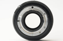Load image into Gallery viewer, Nikon AF Zoom-Nikkor 80-200mm f/2.8 D II