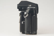 画像をギャラリービューアに読み込む, ニコン Nikon F3 アイレベル 35mm 一眼レフフィルムカメラ