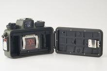 画像をギャラリービューアに読み込む, ニコン Nikon Nikonos V / Nikon Nikkor 35mm F2.5