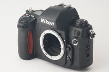 画像をギャラリービューアに読み込む, ニコン Nikon F100 一眼レフフィルムカメラ