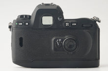 画像をギャラリービューアに読み込む, ニコン Nikon F100 一眼レフフィルムカメラ