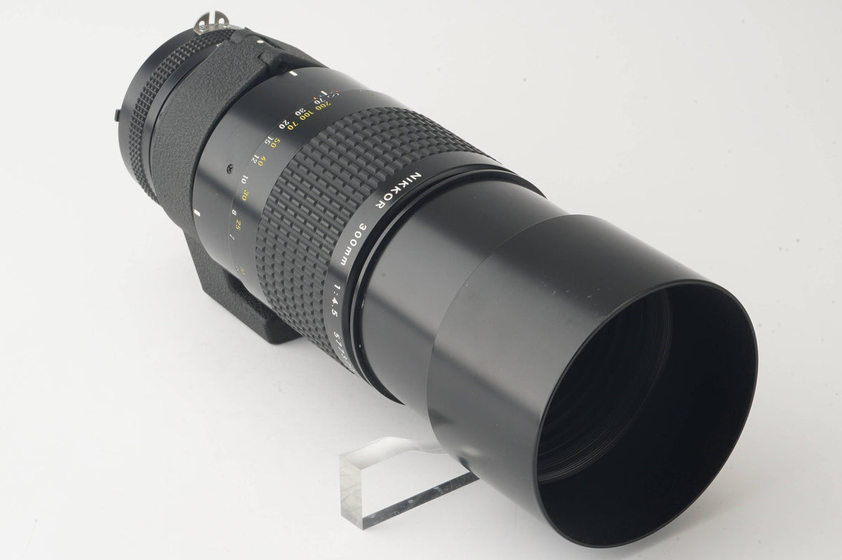 Nikon交換レンズNikkor*ED 300mm 1:4.5 No213542 - カメラ