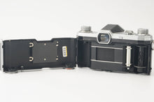 画像をギャラリービューアに読み込む, Zeiss Ikon Contax D / Carl Zeiss Jena T 50mm F2.8