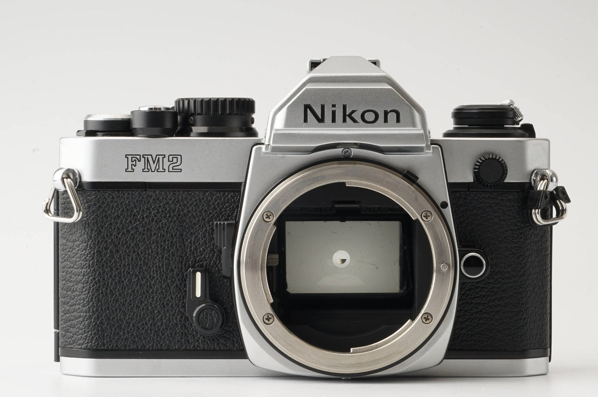 週間売れ筋 海人Nikon FE2 モータードライブ NIKKOR 55mm 付 フィルム 