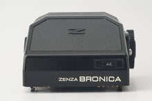 Load image into Gallery viewer, Zenza Bronica ETR AE Prism Finder for ETR ETRS