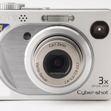 Load image into Gallery viewer, Sony Cyber-shot DSC-W1 Carl Zeiss Vario-Tessar 2.8-5.2/7.9-23.7