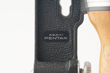 Load image into Gallery viewer, Pentax 6X7 Wood Hand Grip for 67 6x7