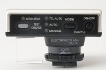 Load image into Gallery viewer, Olympus ELECTRONIC FLASH FL-14