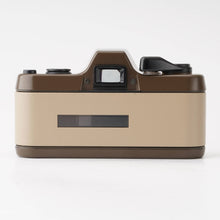 画像をギャラリービューアに読み込む, ペンタックス Pentax auto 110 マロン/ PENTAX-110 24mm F2.8 / 50mm F2.8 / 70mm F2.8