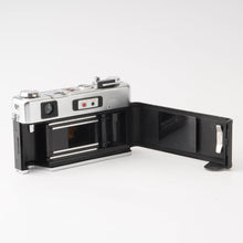 画像をギャラリービューアに読み込む, ヤシカ Yashica Electro 35 / YASHINON-DX 45mm F1.7