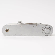 Load image into Gallery viewer, Leica IIIa 35mm Film Rangefinder Camera 170543