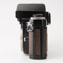 画像をギャラリービューアに読み込む, ニコン Nikon F2 フォトミックA DATA トカゲ革