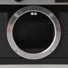 Load image into Gallery viewer, Canon P Rangefinder Film Camera / Light Meter