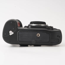 Load image into Gallery viewer, Nikon F100 SLR Film Camera