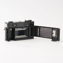 Load image into Gallery viewer, Olympus 35 SP Black / G. ZUIKO 42mm f/1.7