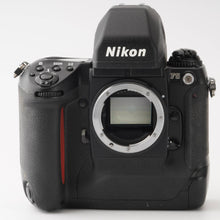 Load image into Gallery viewer, Nikon F5 SLR Film Camera / Action Findr DA-30
