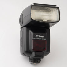 Load image into Gallery viewer, Nikon SPEEDLIGHT SB-25 Flash