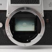 Load image into Gallery viewer, Leica LEICAFLEX SL 35mm SLR Film Camera